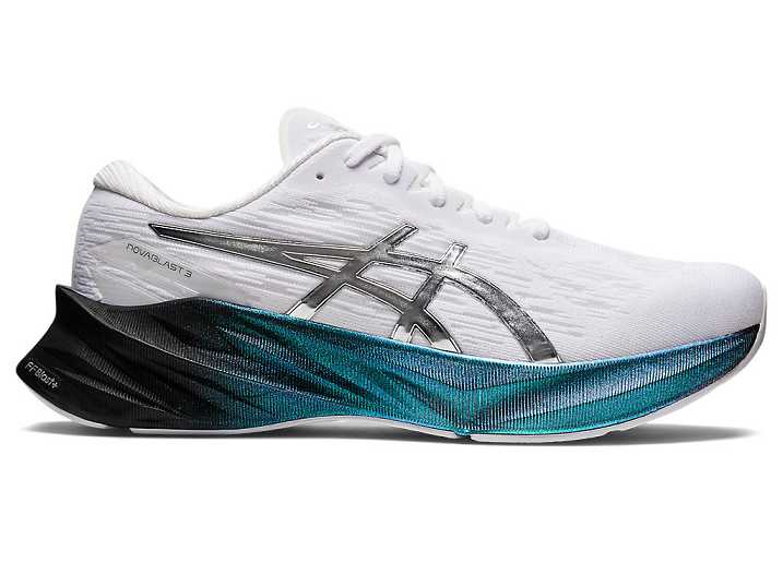 Men's Asics NOVABLAST 3 PLATINUM Running Shoes White / Silver | Israel-3925067